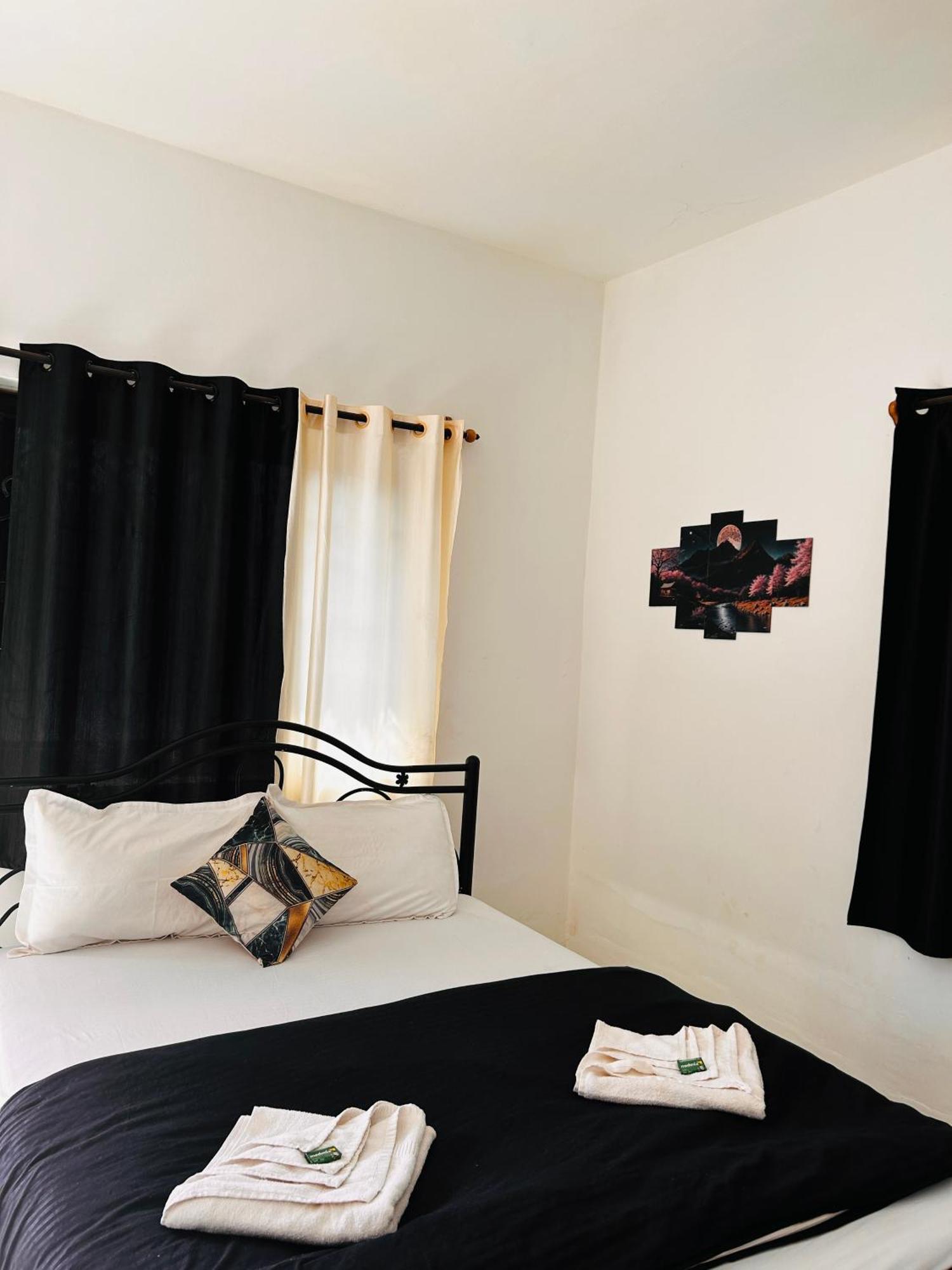 Homestay Havaana Stays,